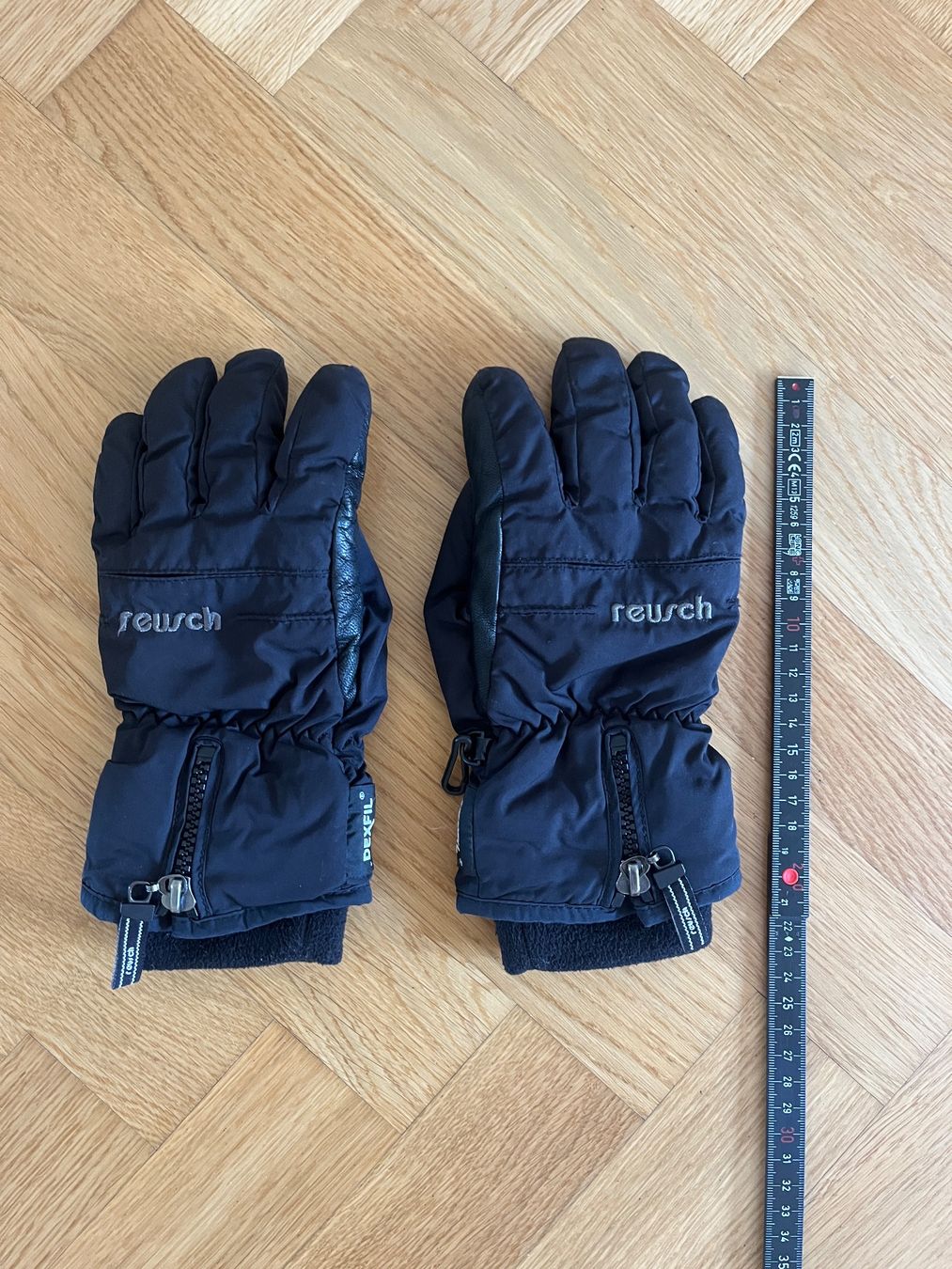 Reusch Handschuhe & Handstulpen: Reusch Skihandschuhe Fingerhandschuhe Schwarz – Gebraucht aus Zürich von bretxo 1