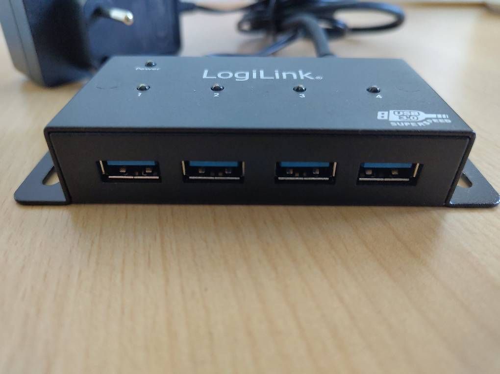 Hub & Switch: LogiLink USB 3.0-Hub UA0149 – Usato da Horw venduto da mar_lnc7 1