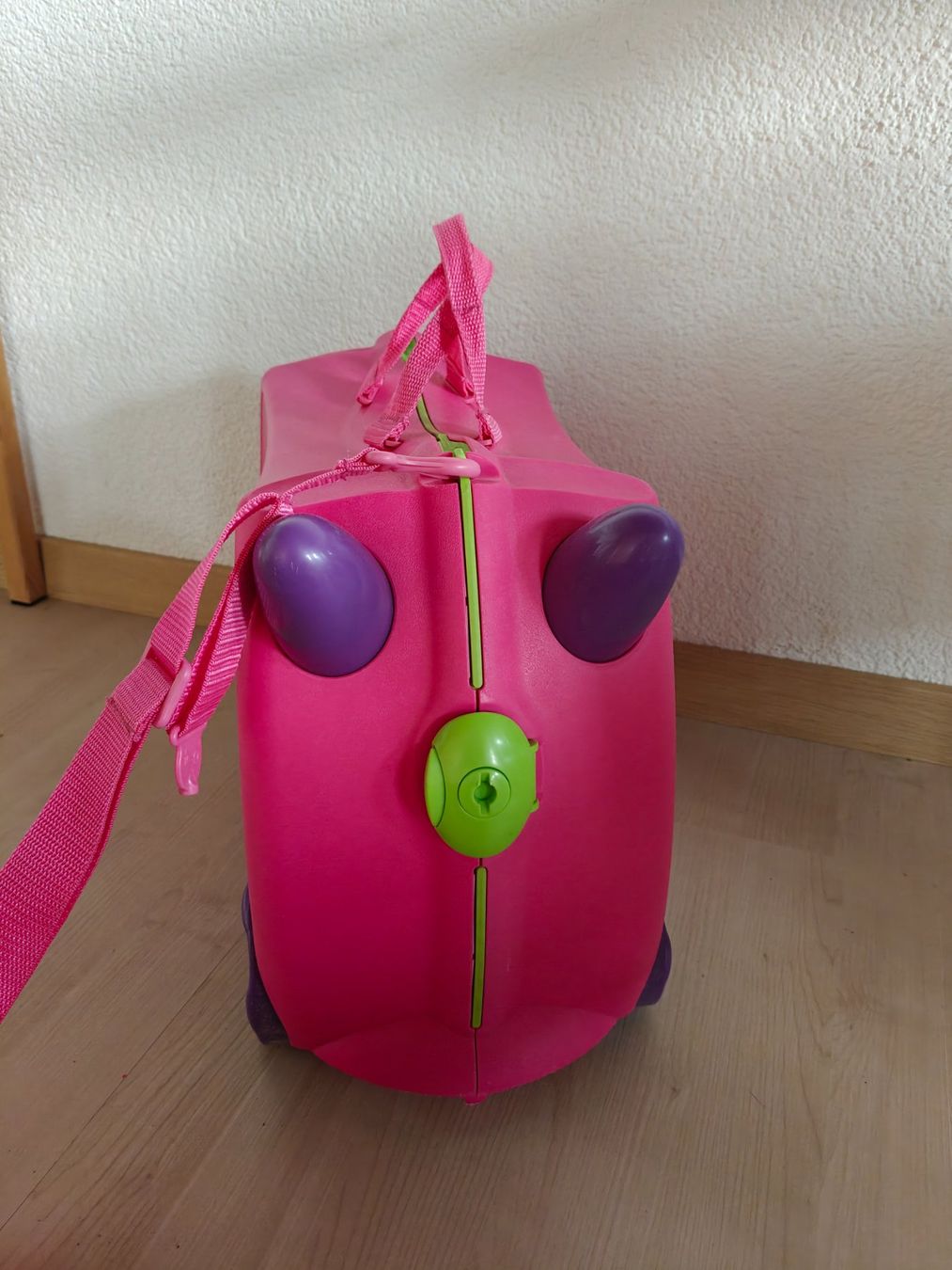 Trunki Valises de voyage: Trunki Kinderkoffer pink – D'occasion à Uetendorf par oinkioink88 3
