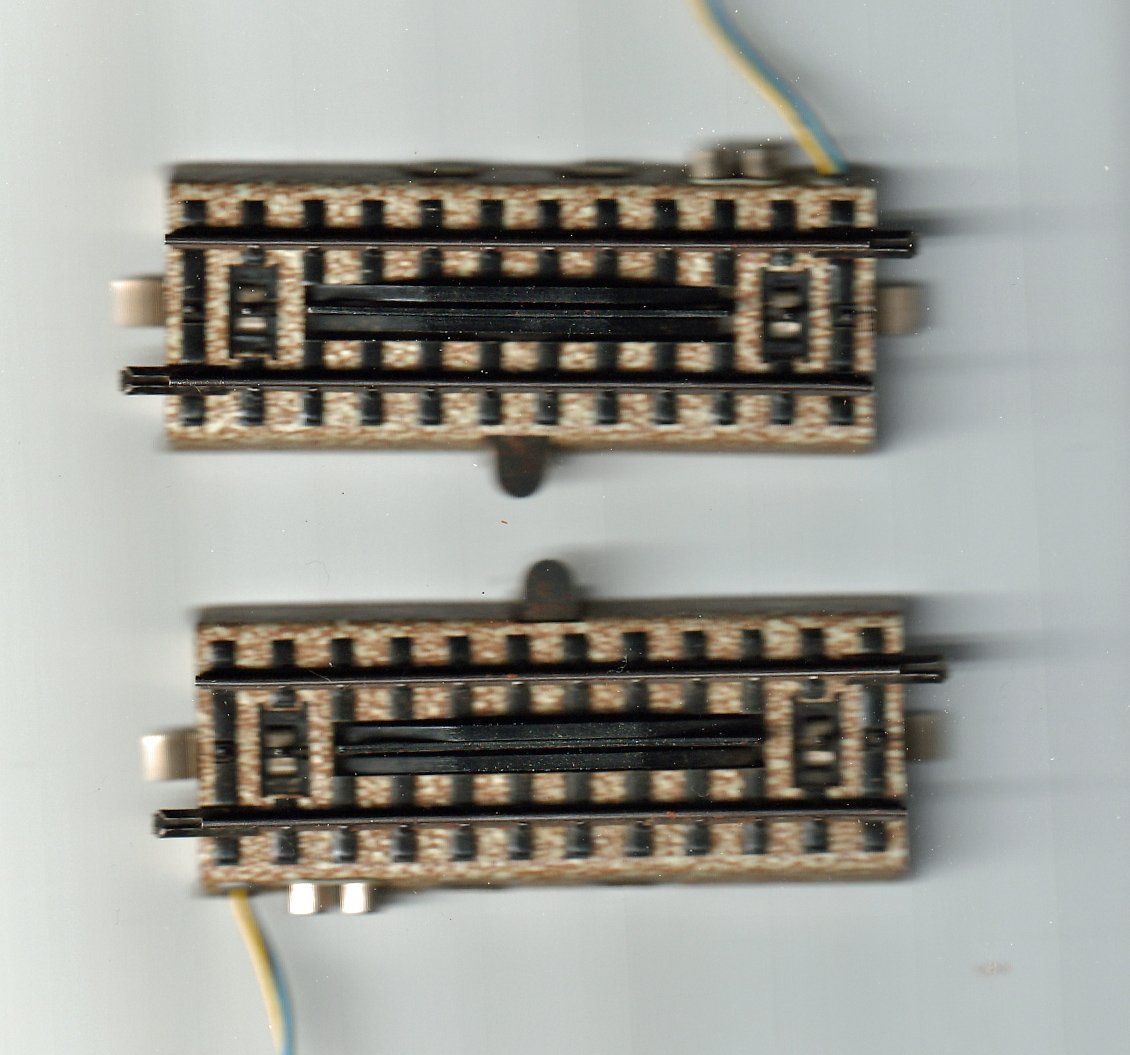 Märklin Modellini di ferrovie: 2 Entkoppelungsschienen Märklin – Usato da Arlesheim venduto da gaugi43