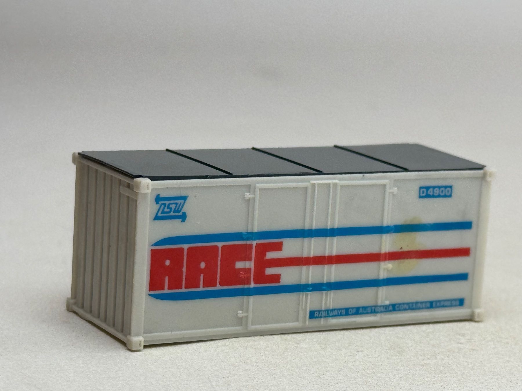 Modellini di ferrovie: EB- 20 Ft. Container RACE grau – Usato da Elm venduto da Wikmtz 1