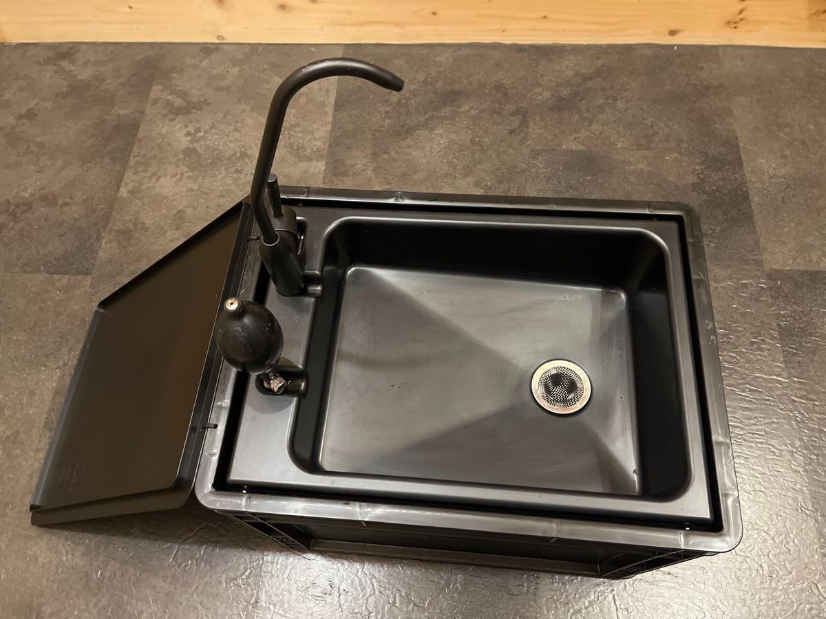 Lavabi & lavandini: Boxio mobiles Lavabo Camping – Usato da Hindelbank venduto da Floh60 1