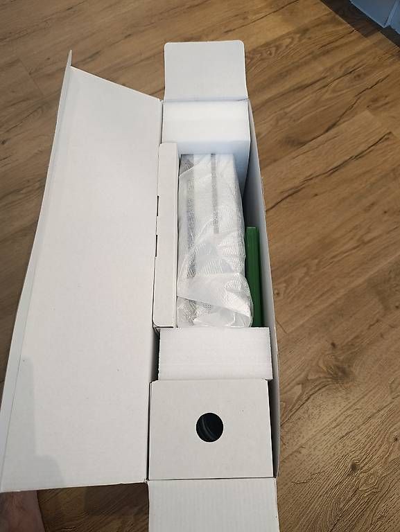 Console: Xbox One S 1TB weiss – Usato da Ennenda venduto da jba_xly8 1