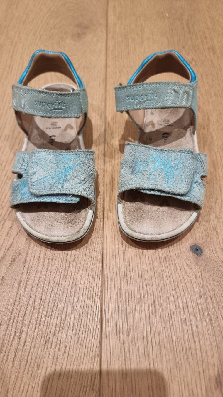 Superfit Scarpe per ragazze: Superfit Mädchensandalen, 28 – Usato da Buttikon SZ venduto da Limo180