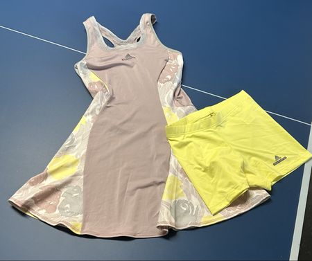 Tennis dress and shorts Adidas Stella McCartney Gr 36