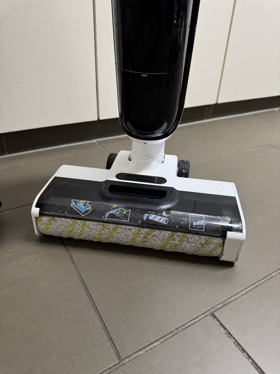 Aspirapolveri & Accessori: Karcher FCV 4  – Usato da Marly venduto da FABSIL 2