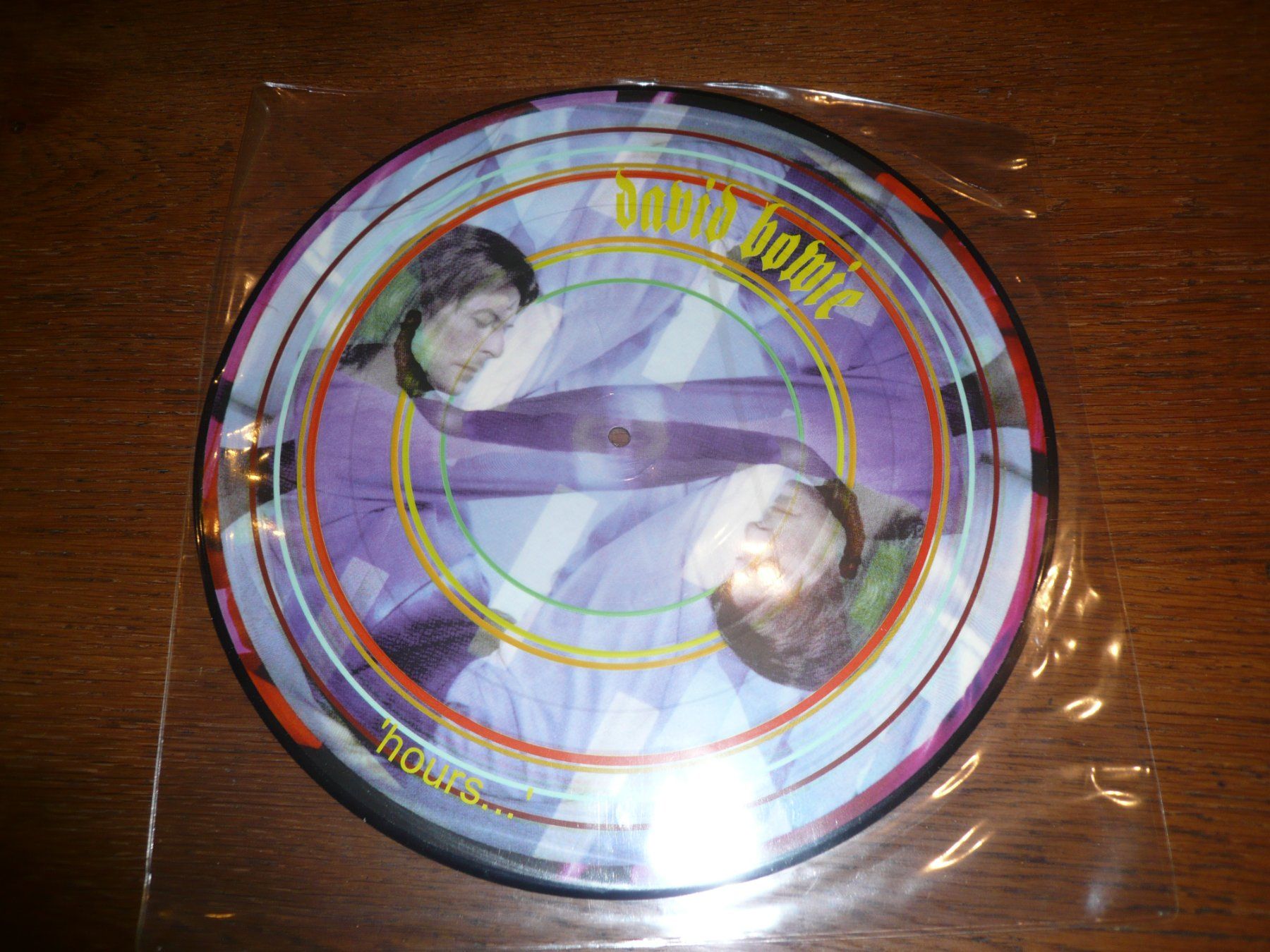 Dischi in vinile: David Bowie – Hours - PICTURE DISC - Germany 2000 – Nuovo e nell'imballaggio originale da Zofingen venduto da mooni89