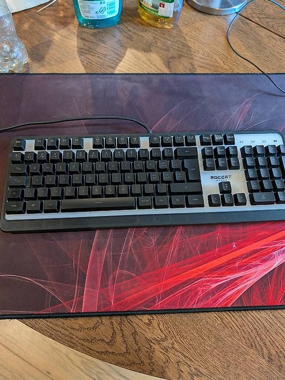 PCs: PC Gaming Zübehor – D'occasion à Mels par Nixx97 4