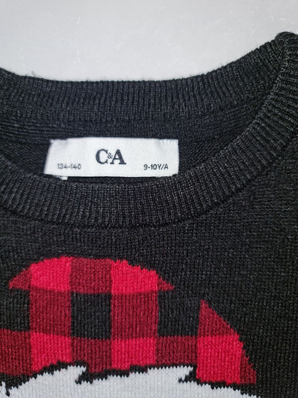Maglioni & Felpe: 2 Pullover Mario & Weihnachtsmann Gr. 134/140 – Usato da Bülach venduto da Rommar 2