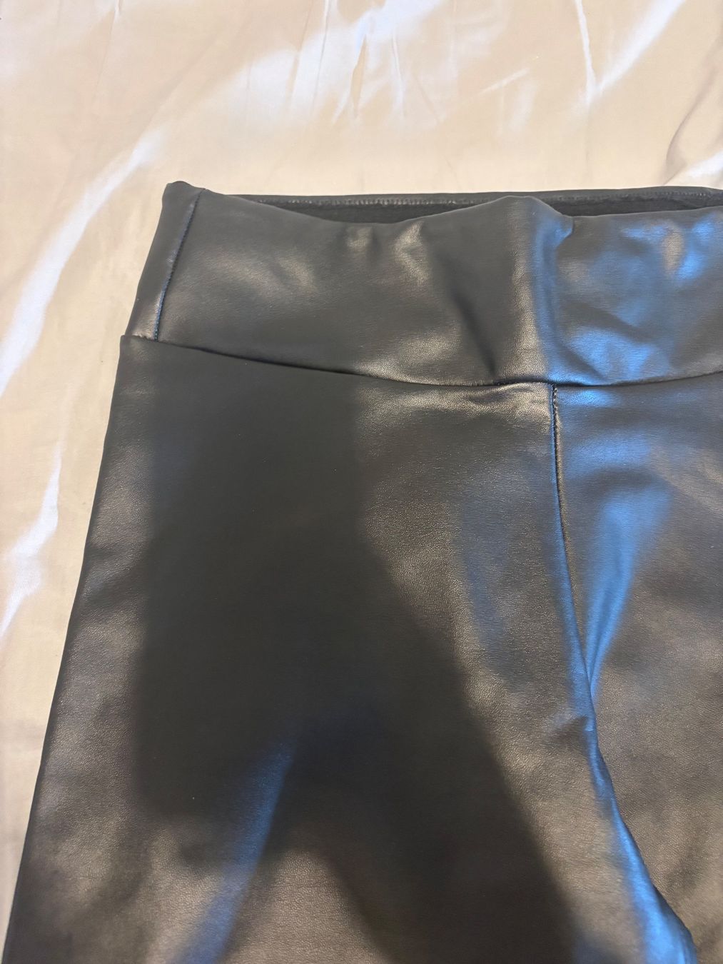 Calzedonia Leggings: Leather leggings – Neu (gemäss Beschreibung) aus Zürich von mat_58mf 4