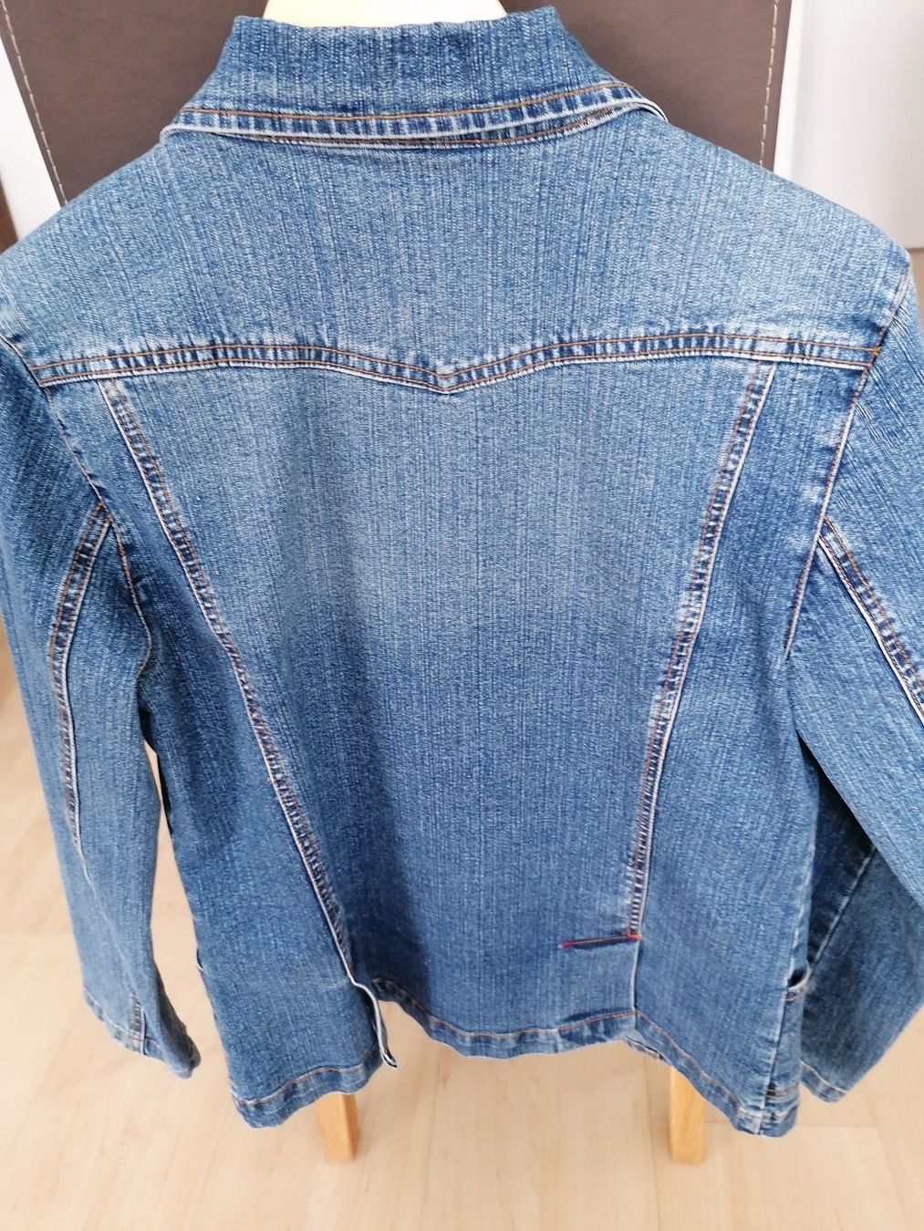 Giacche: Jeansjacke Gr.40 – Usato da Fehraltorf venduto da Fernweh01 1
