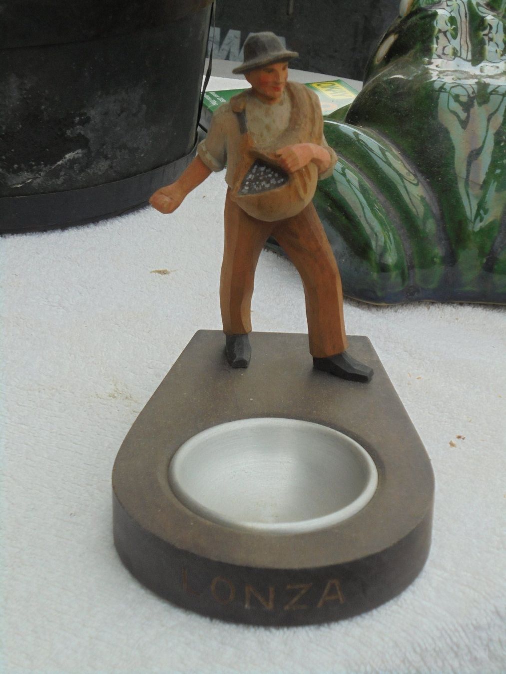 Statuette: Lonza Werbefigur – Usato da Altstätten venduto da antikundart