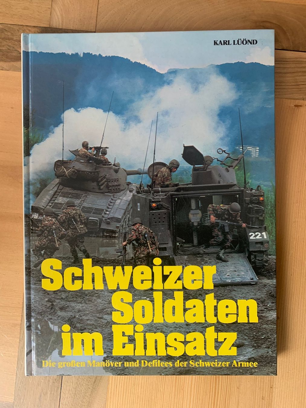 Libri: Schweizer Soldaten im Einsatz – Usato da Thalwil venduto da Ardez123