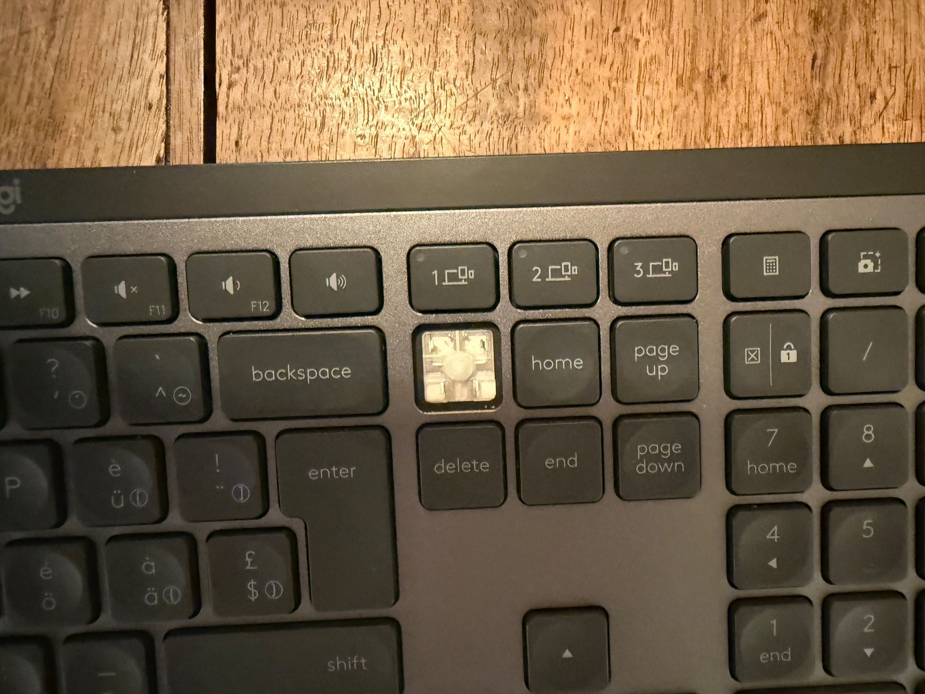Logitech Tastaturen: Logitech Mx keys – Defekt aus Zürich von mic_qnt9 2