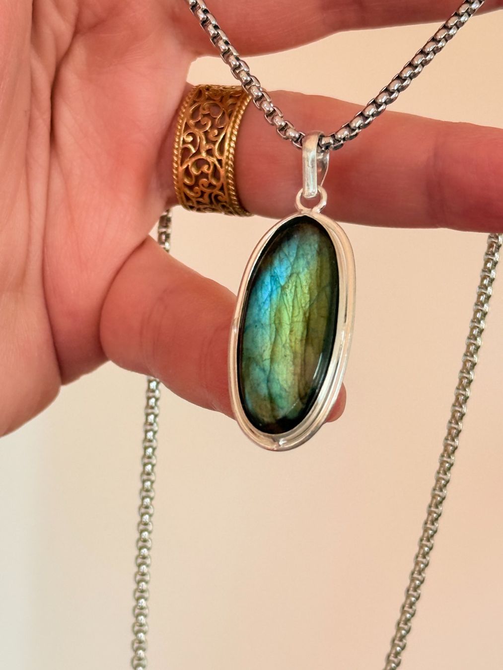 Catenine: Superbe collier Labradorite , neuf! – Nuovo e nell'imballaggio originale da Genève venduto da AGBERG