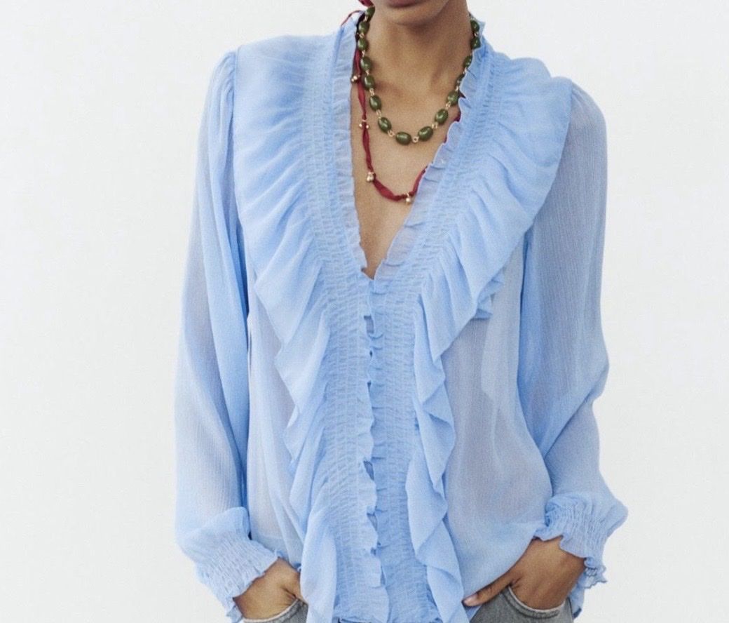 Zara Camicette: Luftige Zara Bluse hellblau mit Rüschen Gr. 38  – Nuovo (secondo la descrizione) da Schlossrued venduto da BeautifulMelody
