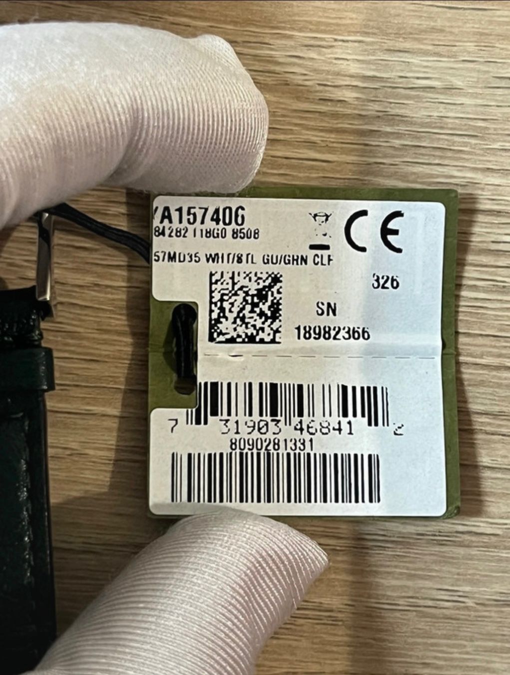 Gucci Orologi: Gucci Grip Watch – Nuovo e nell'imballaggio originale da Plan-Les-Ouates venduto da Loved_Panda_Clothing 9
