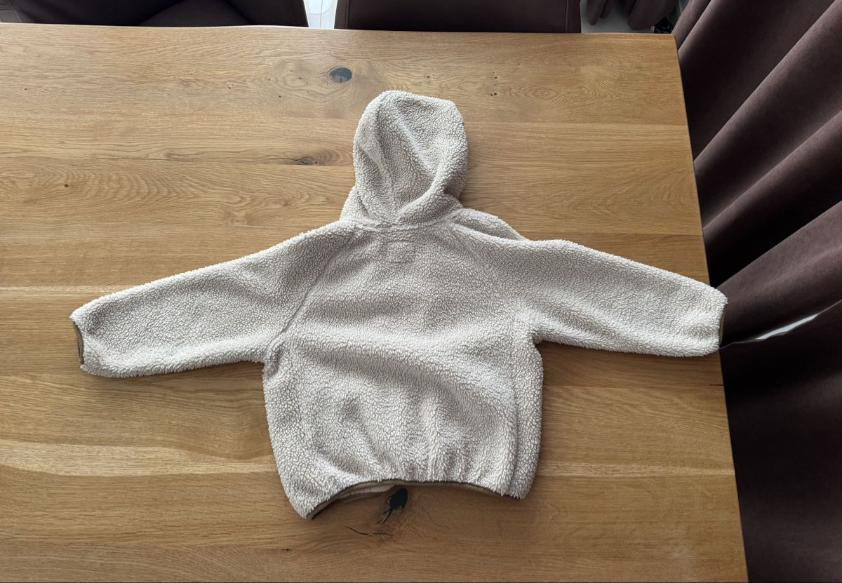 Zara Giacche & Cappotti: Kapuzenjacke – Usato da Tagelswangen venduto da Isa036 1