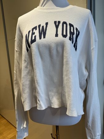 2 long sleeve shirts from Brandy Melville