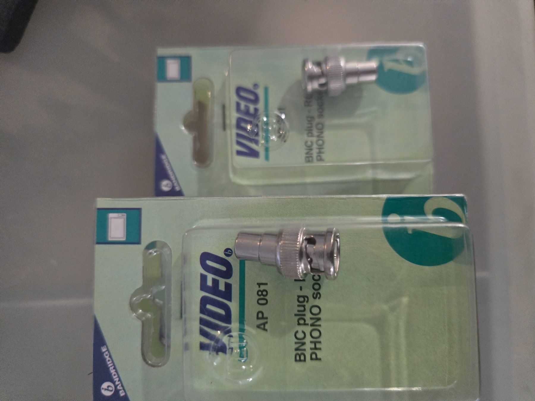 Cavi: Riesiges Audio & Video Kabel/Adapter Set – Nuovo (secondo la descrizione) da Herzogenbuchsee venduto da furiousdo19 8