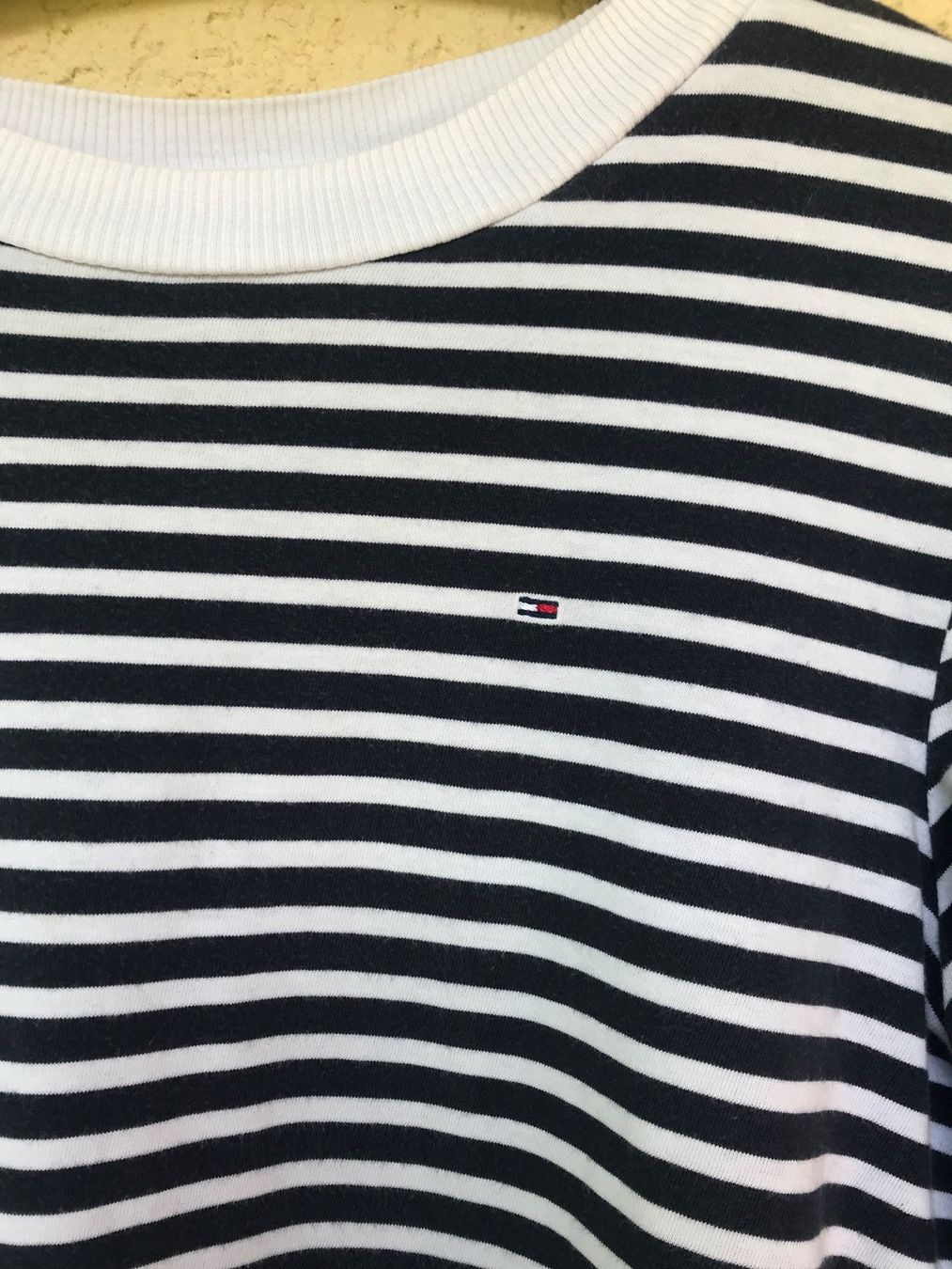 Tommy Hilfiger Pullover & Sweatshirts: Tommy Hilfiger Sweatshirt Damen Grösse S – Gebraucht aus Au/ZH von markthallerapperswil 3