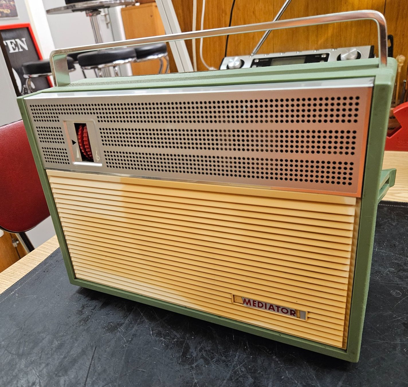 Philips Giradischi: Kofferplattenspieler Philips Mediator – Usato da Herzogenbuchsee venduto da phonowelt 2