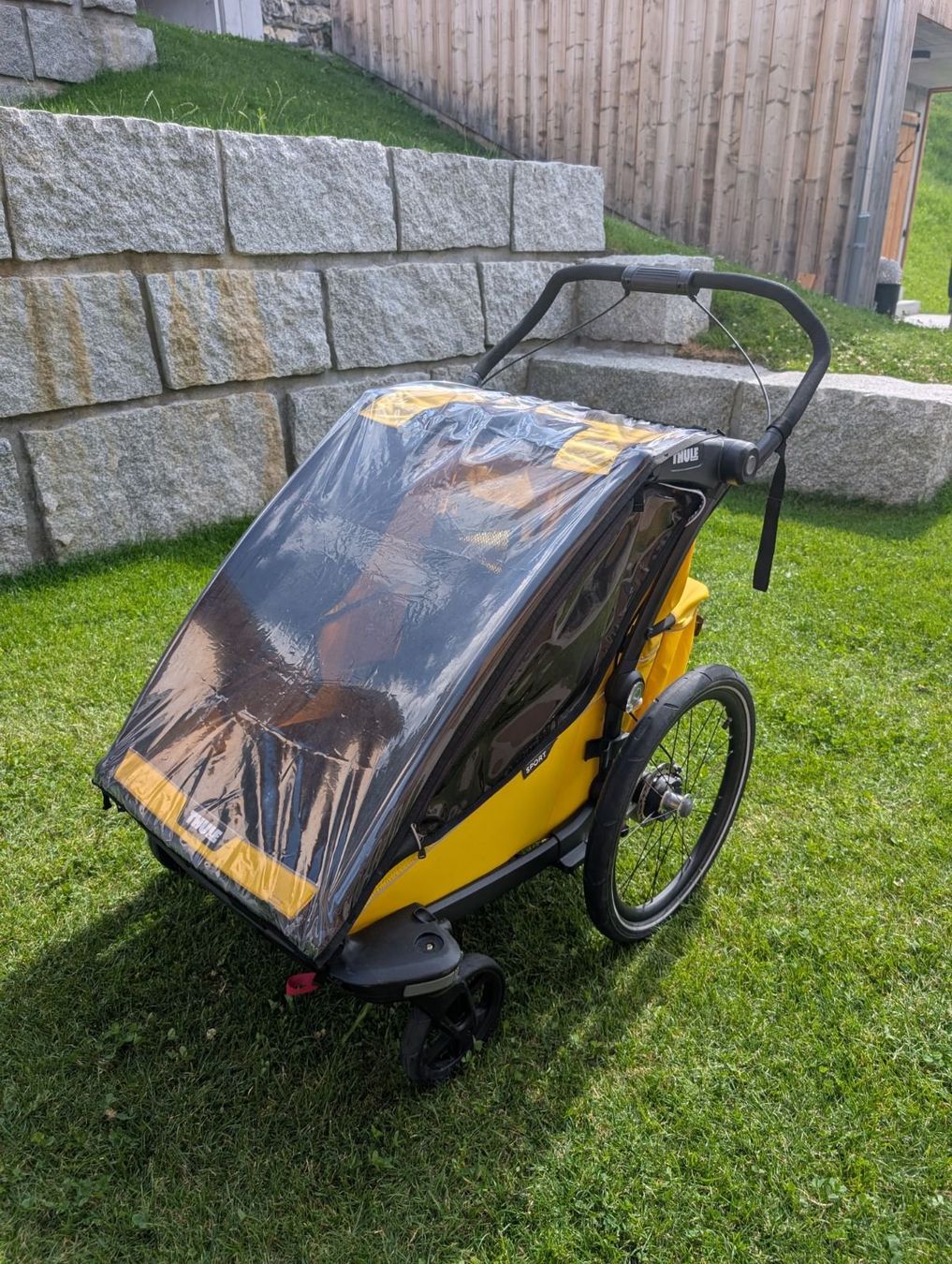 Thule Anhänger: Thule Chariot Sport 2 gelb gebraucht – Gebraucht aus Conters von silvano007 1