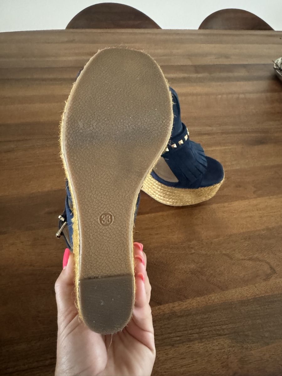 Damenschuhe: Keil Sandale  – Neu (gemäss Beschreibung) aus Wermatswil von -secondchance- 3