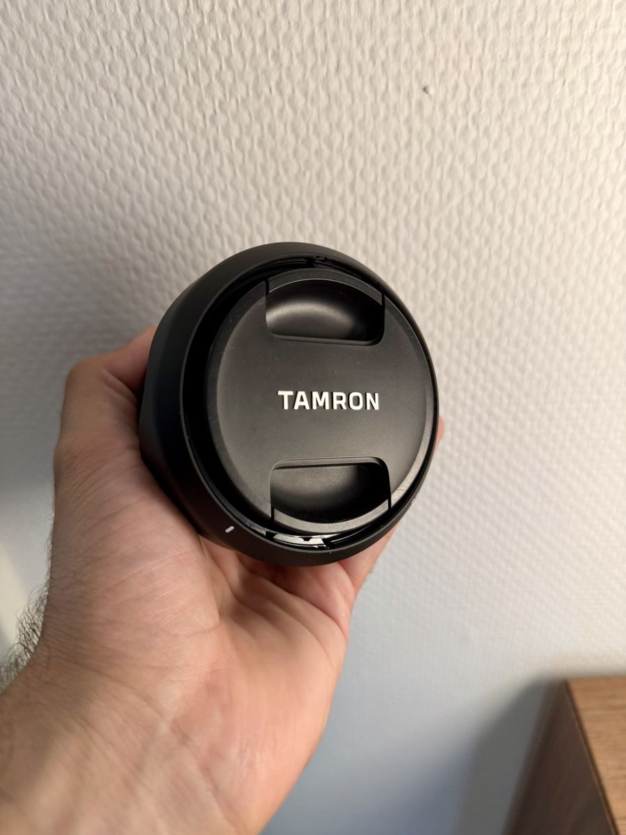 Tamron Obiettivi: Tamron 24mm f2.8 Sony  – Nuovo (secondo la descrizione) da Zürich venduto da Daveischda 1