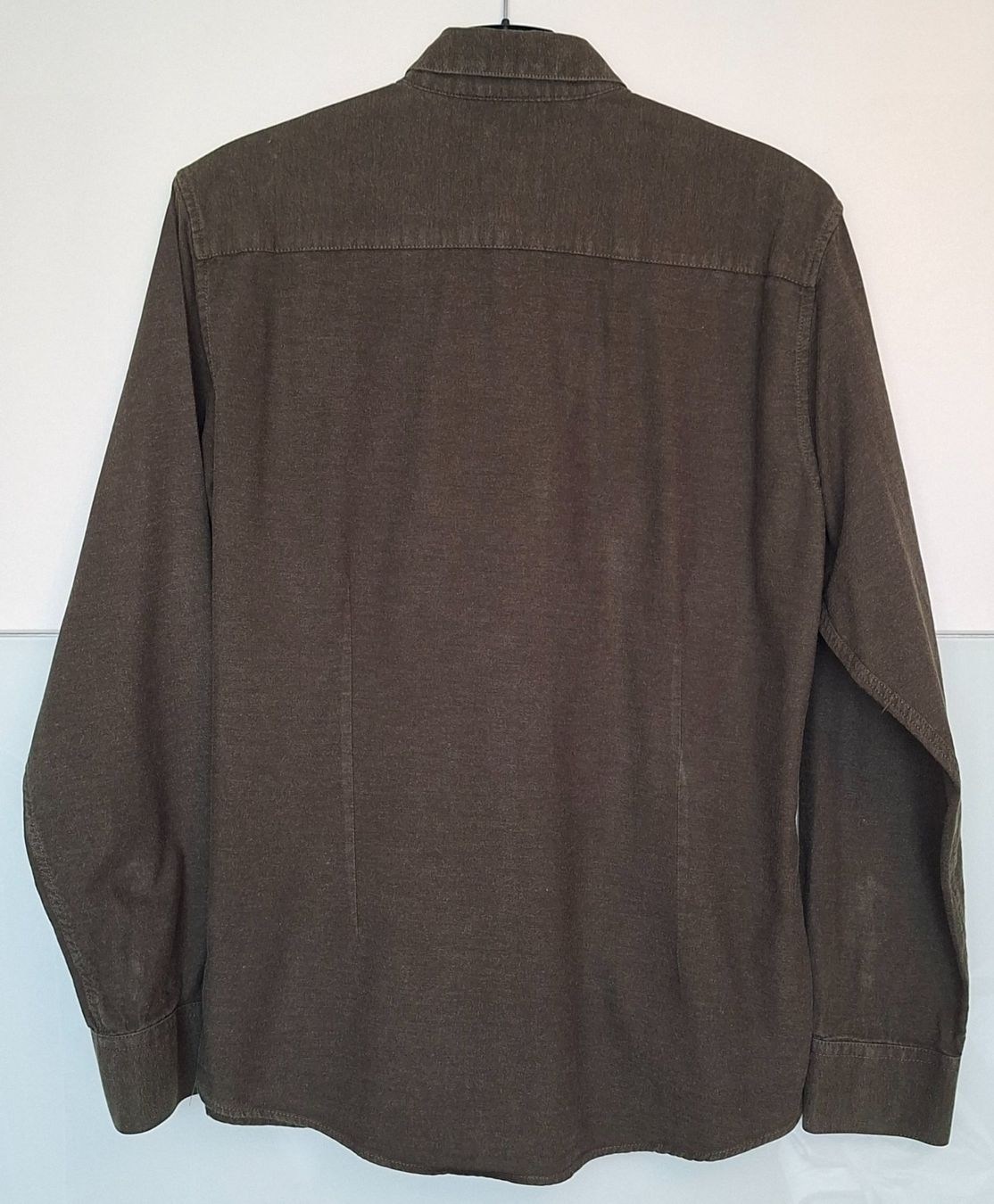 Camicie: Herrenhemd Slim Fit Grösse M – Usato da Feuerthalen venduto da kigo87 2