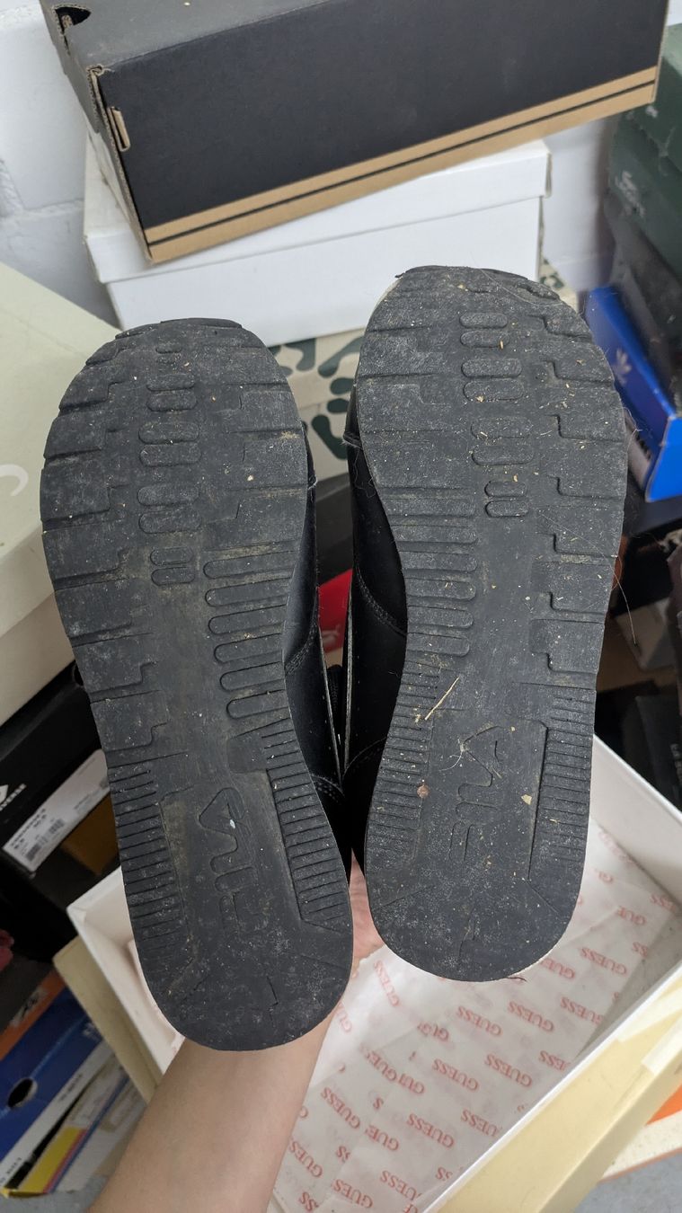 Fila Scarpe da uomo: FILA Schuhe schwarz – Usato da Morgarten venduto da rra_jvw7 2