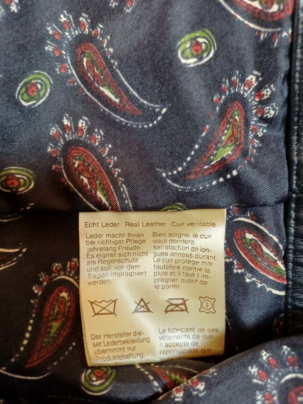 Vestes: Echt-Lederjacke Damen retro/vintage – D'occasion à Rüegsbach par Urs9990 4