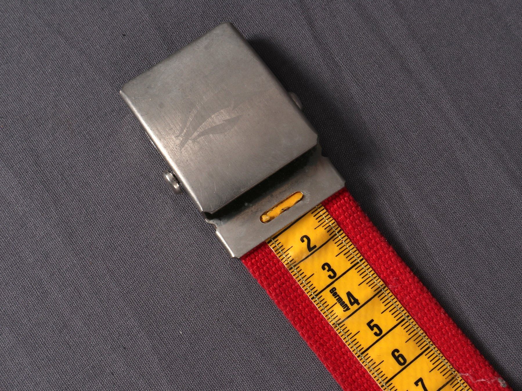 Ceintures: Hosengurt  mit Meterband 110cm – D'occasion à Steinen par Restwert_Steinen 2