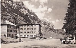 AK Urnerboden UR (Hotel Wilhelm Tell)  1953, belebt !