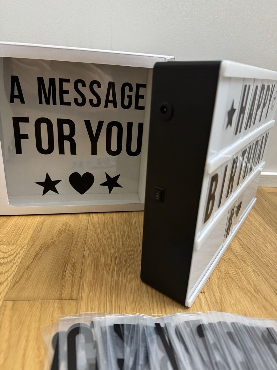 Alle Dekorationen: LED Message Box mit 90 Buchstaben und Symbolen – Gebraucht aus Zürich von wtpooh 2