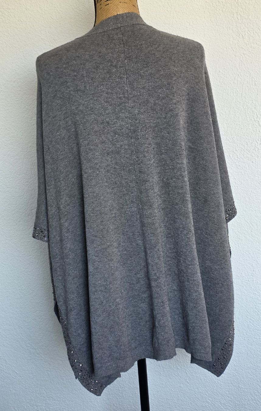 Altro in Moda donna: Wunderschöne Poncho mit Strass Details – Nuovo (secondo la descrizione) da Rheinsulz venduto da Gilea 3