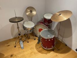 Dixon Schlagzeug-Set  mit Paiste 101 Becken