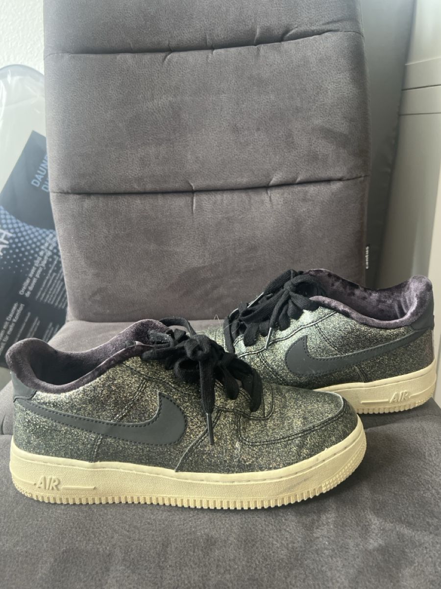 Nike Scarpe da donna: Nike Air Force 1 Damen Grösse 39 – Usato da Geroldswil venduto da leo_x9p8 2