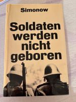 Buch; Simonow: Soldaten werden nicht geboren