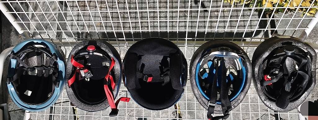 Helme: Verschiedene Kinderhelme – Gebraucht aus Meilen von yur_x2qf 1