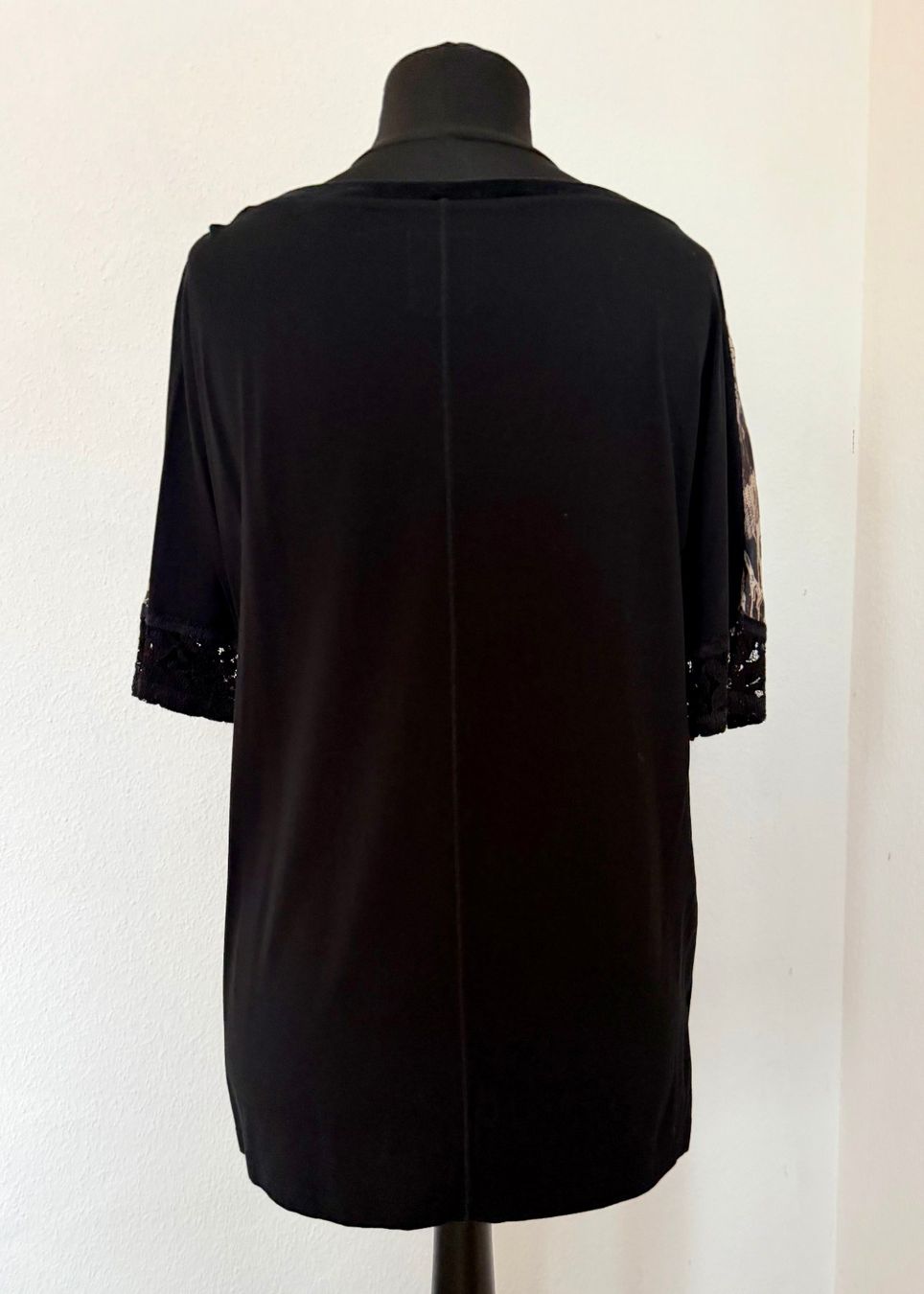 Marc Cain T-shirt: TShirt von MARC CAIN (Gr. 44) – Usato da Adliswil venduto da duwidu 1