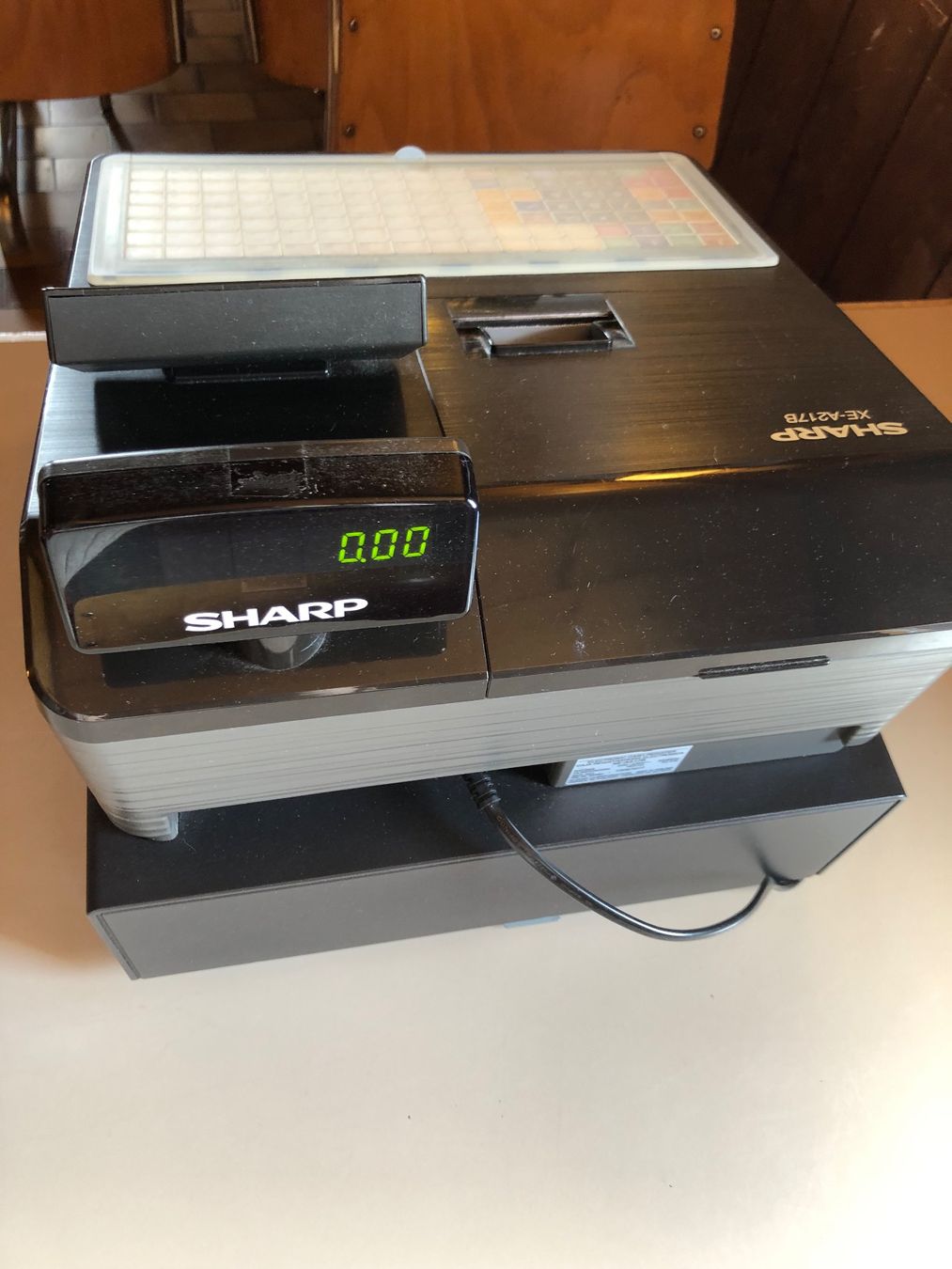 Sharp Registratore di cassa: Caisse enregistreuse Sharp XE-A217B – Usato da Portalban venduto da amansky 1