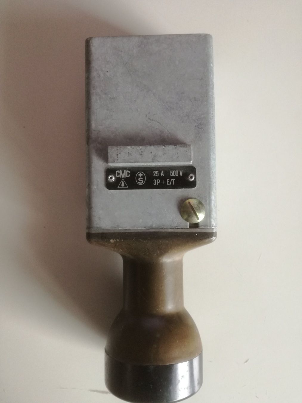 Fiches d'alim.: Stecker J25/4 3LPE 500 V – Neuf (Voir description) à Sursee par Ursus_LU