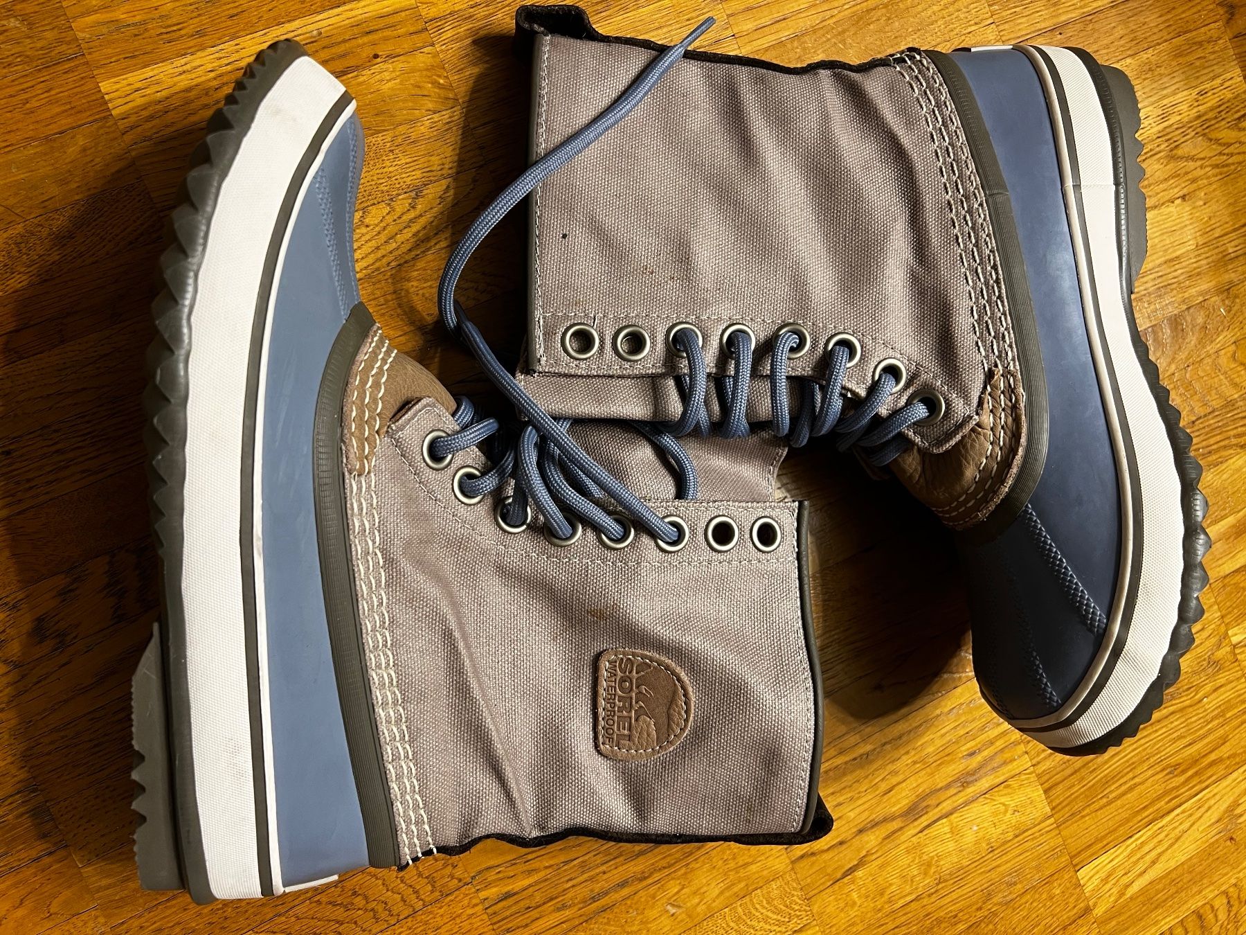 Sorel Scarpe da uomo: Sorel – Nuovo (secondo la descrizione) da Pully venduto da Kalissa