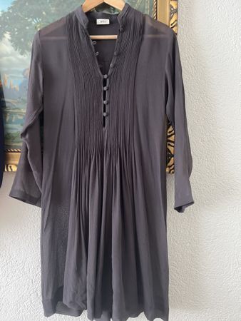 Schönes Seidekleid gereinigt Stil Fon Qnu Grösse S