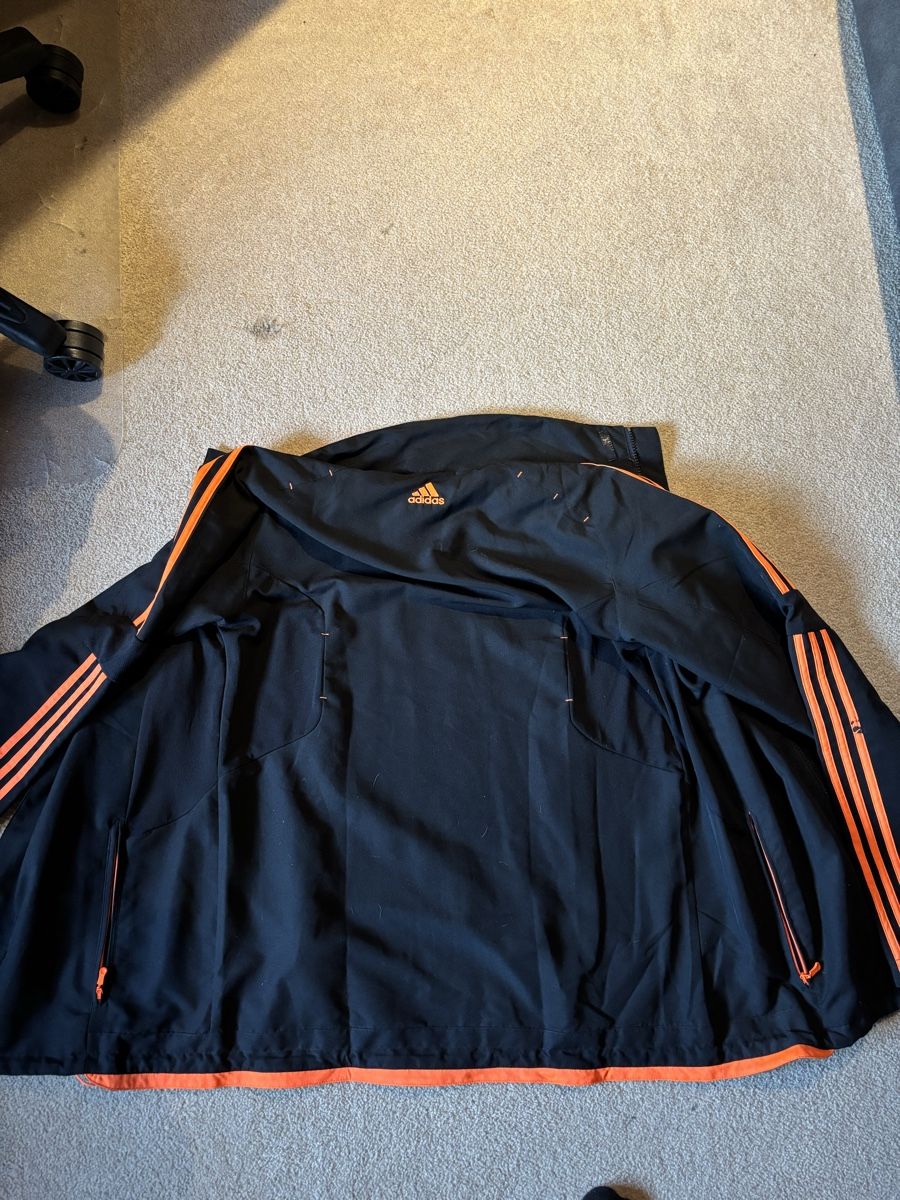 Adidas Jacken: Chelsea Trainingsjacke – Gebraucht aus Davos Wolfgang von Nitastiffi 4