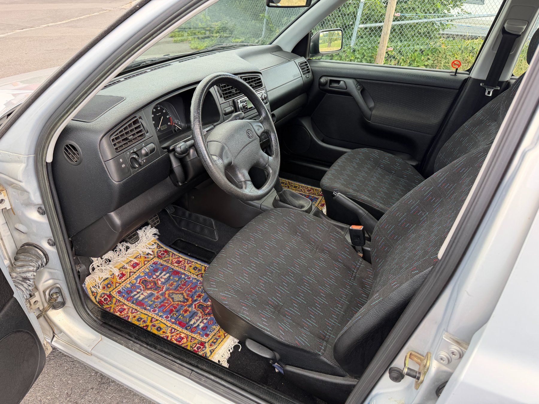 VW Autos: VW GOLF Variant SYNCRO – Gebraucht aus Richterswil von 723738 3