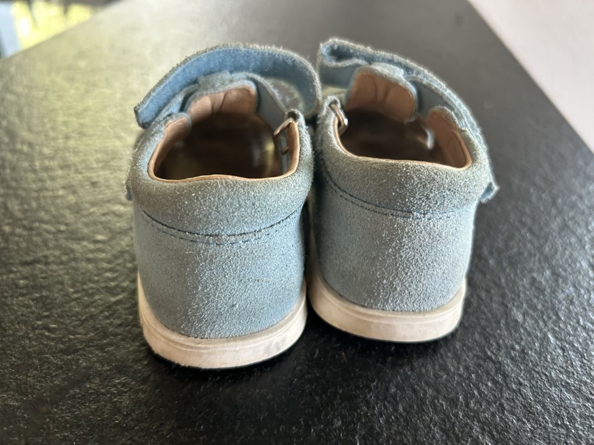 Bisgaard Chaussures filles: Bisgaard Sandale Grösse 23 – D'occasion à Ausserberg par saria00 1