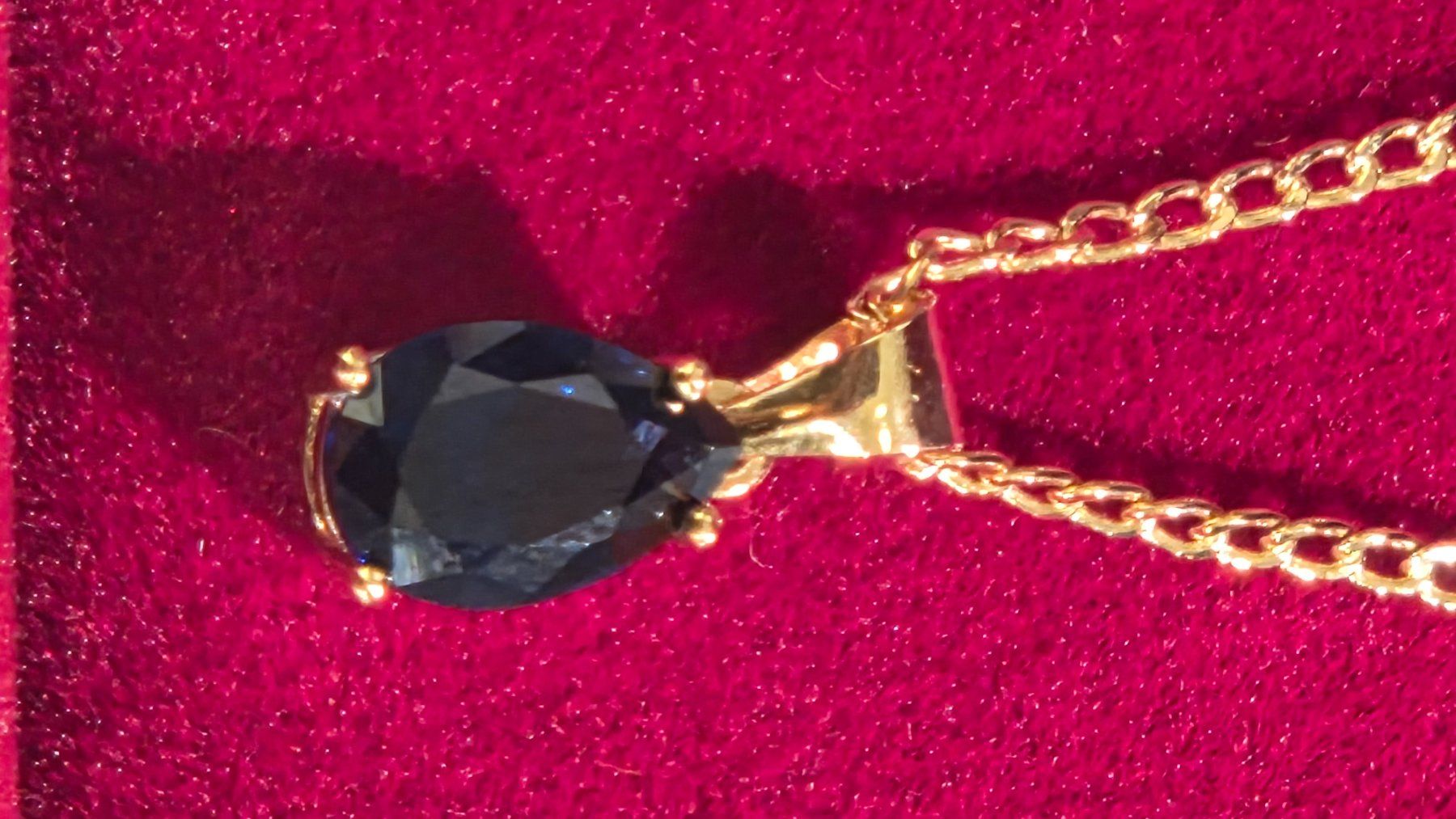 Catenine: Saphir Halskette und 9k Gold – Nuovo e nell'imballaggio originale da Hemmental venduto da BlingBling1 6