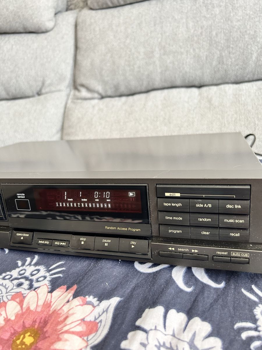 Technics Systèmes audio & multimédias: Technics SL-P212A Compact Disc Player guter Zustand – D'occasion à Pratteln par andi1977 1